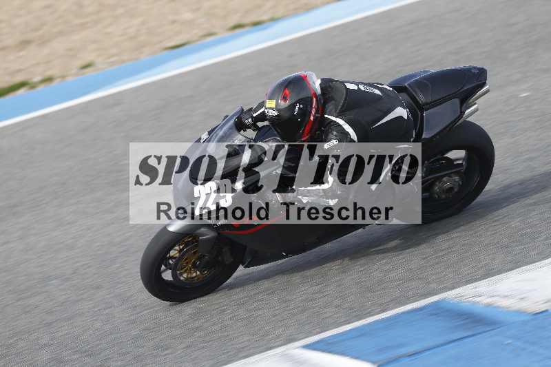 /Archiv-2024/01 26.-28.01.2024 Moto Center Thun Jerez/Gruppe gruen-green/229